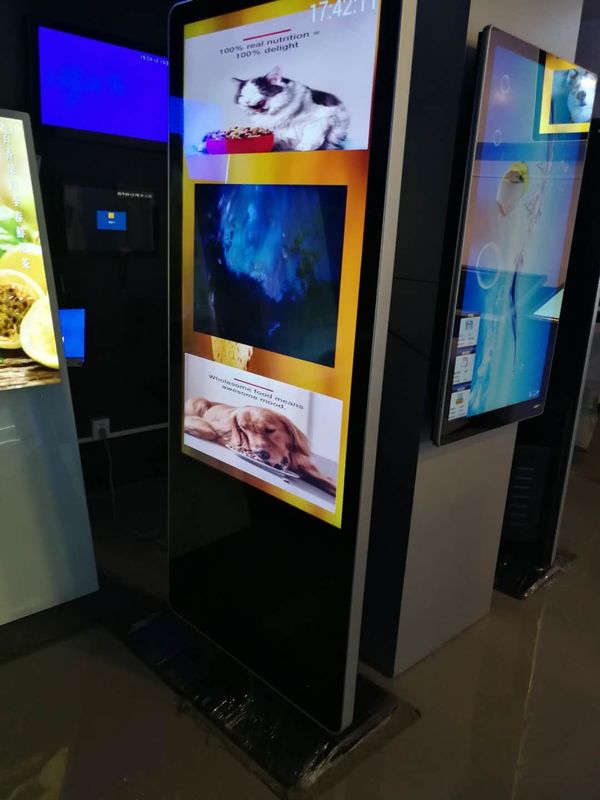 Floor Standing LCD Advertising Machine For Shopping Market